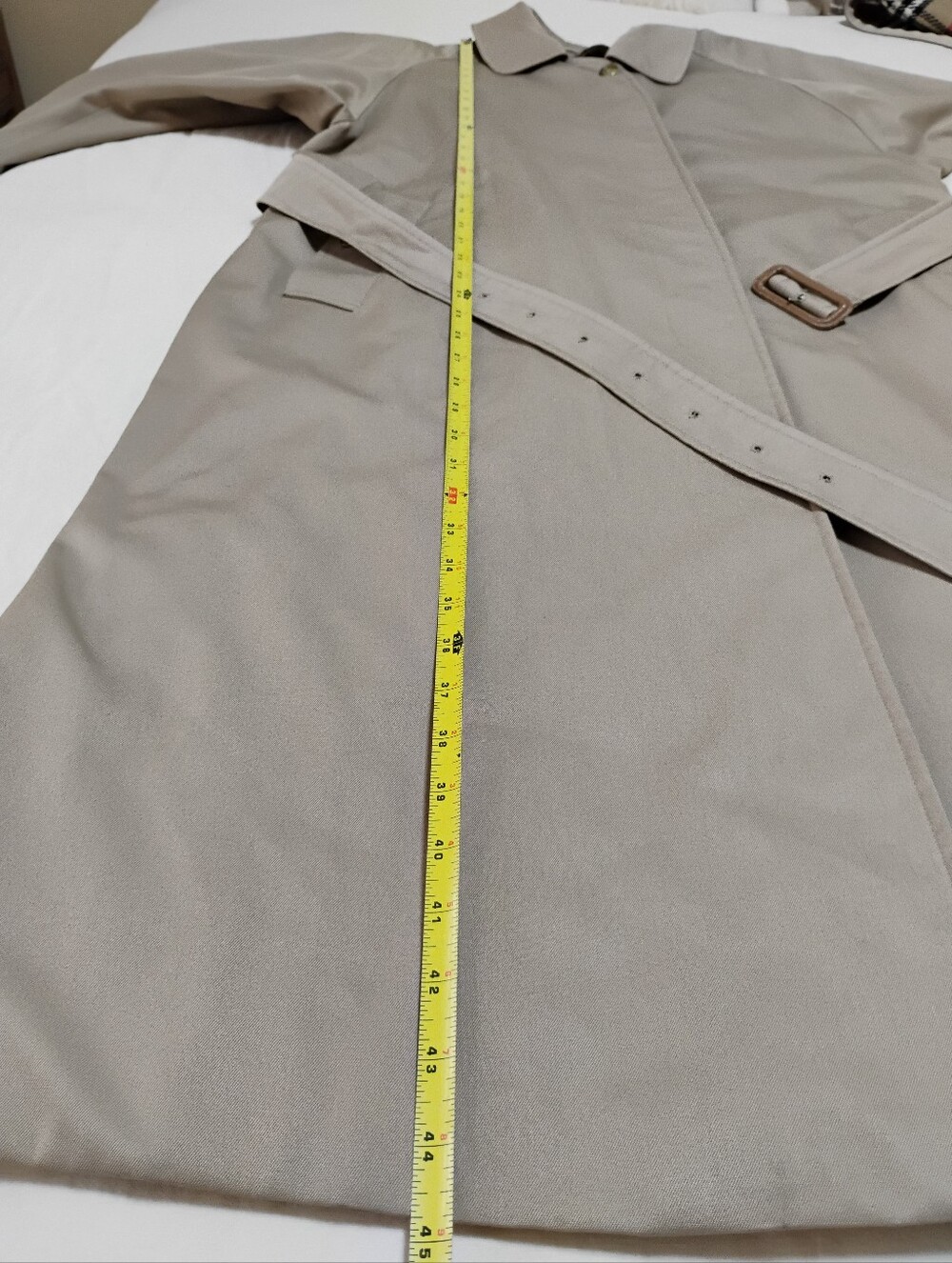 Vintage Burberry Tan Single-Breasted Trench Coat - Picture 10 of 12